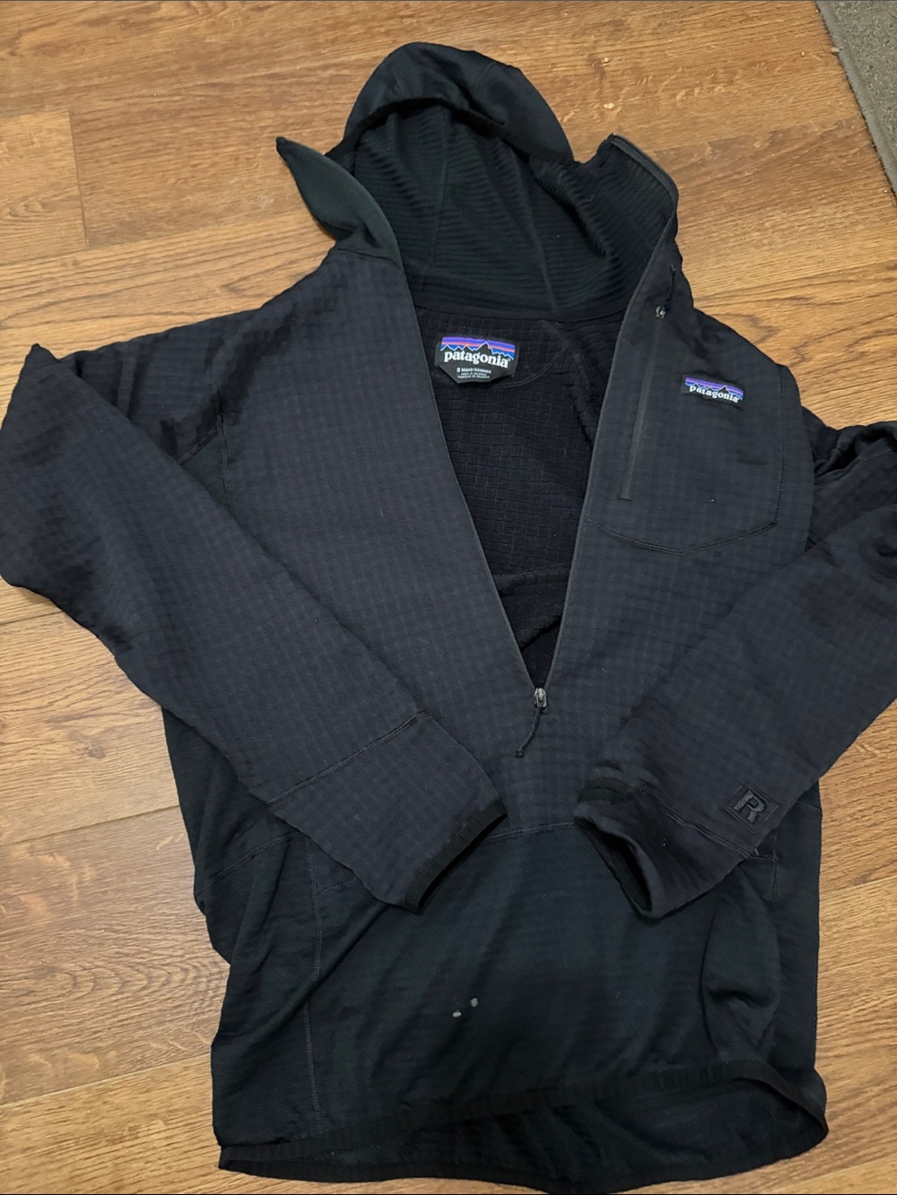 Patagonia Black Lightweight Hooded Shirt Jacket with Zip Chest Pocket size small